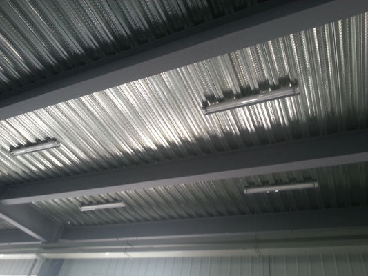 Warehouse Q235 empernó la estructura de acero galvanizada de carbono