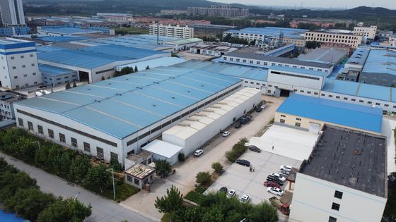 Solución de construcción de almacén con estructura de acero prefabricada y bien diseñada al estilo australiano