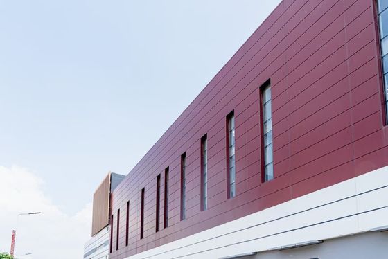 Construcción de un almacén estructural de acero con hermosas vistas Diseño y prefabricación para la distribución