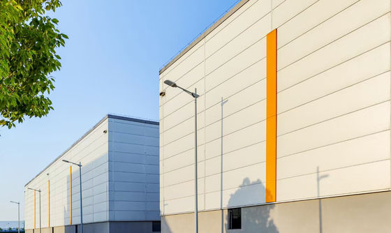 Construcción de almacén con estructura de acero de armazón rígido y larga vida útil con tamaño y diseño personalizables