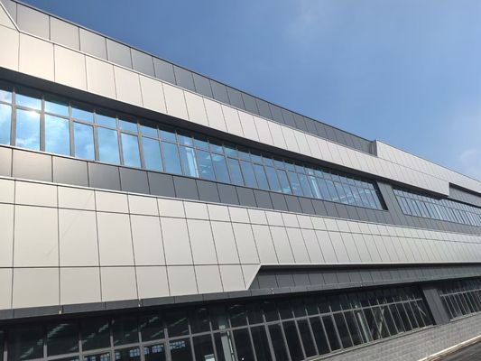 Diseño de estructura de acero de estructura rígida Almacén industrial con soluciones ecológicas y de construcción